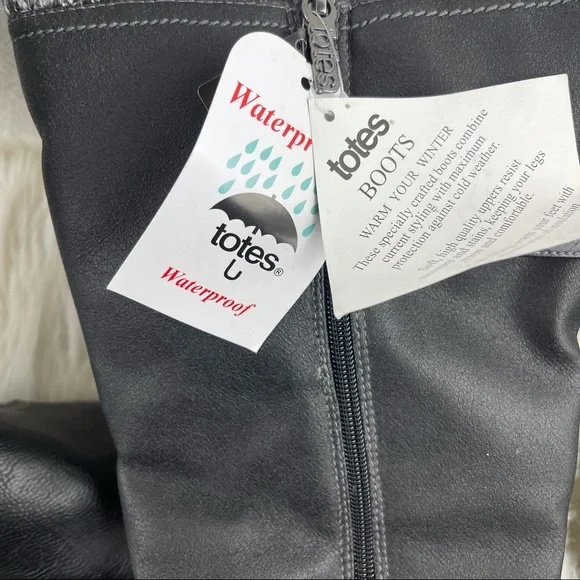 Women’s Totes Amber Black Winter Waterproof Boots 11 US! - Picture 3 of 7